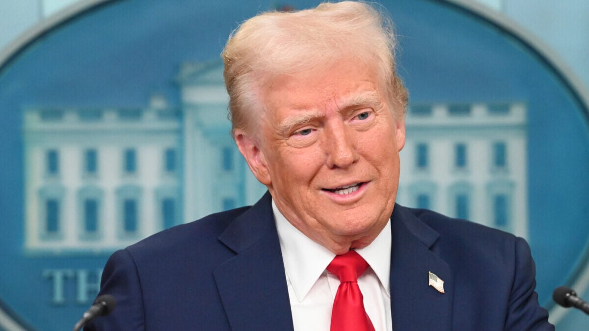 Donald Trump Meddles in Alaska Election
